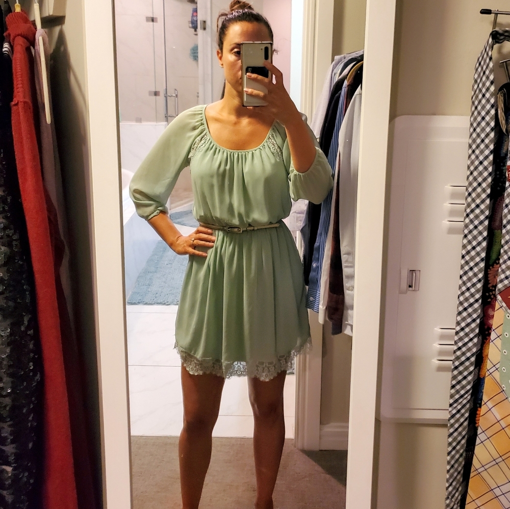 Dress with lace detail